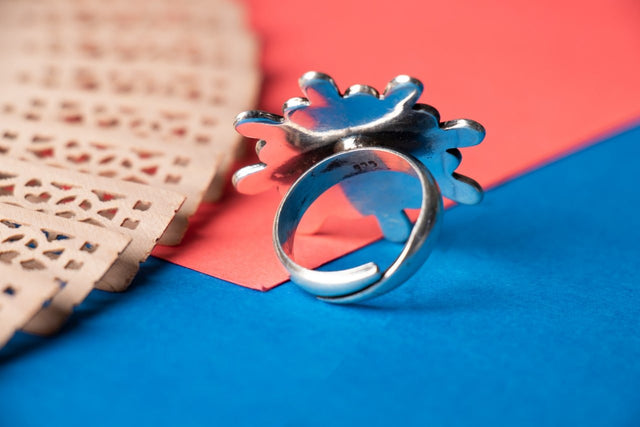 Mizoya Intricate Flower Ring