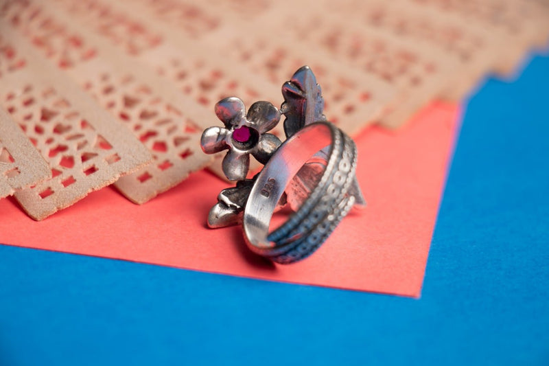 Moh Intricate Flower Leaf Ring