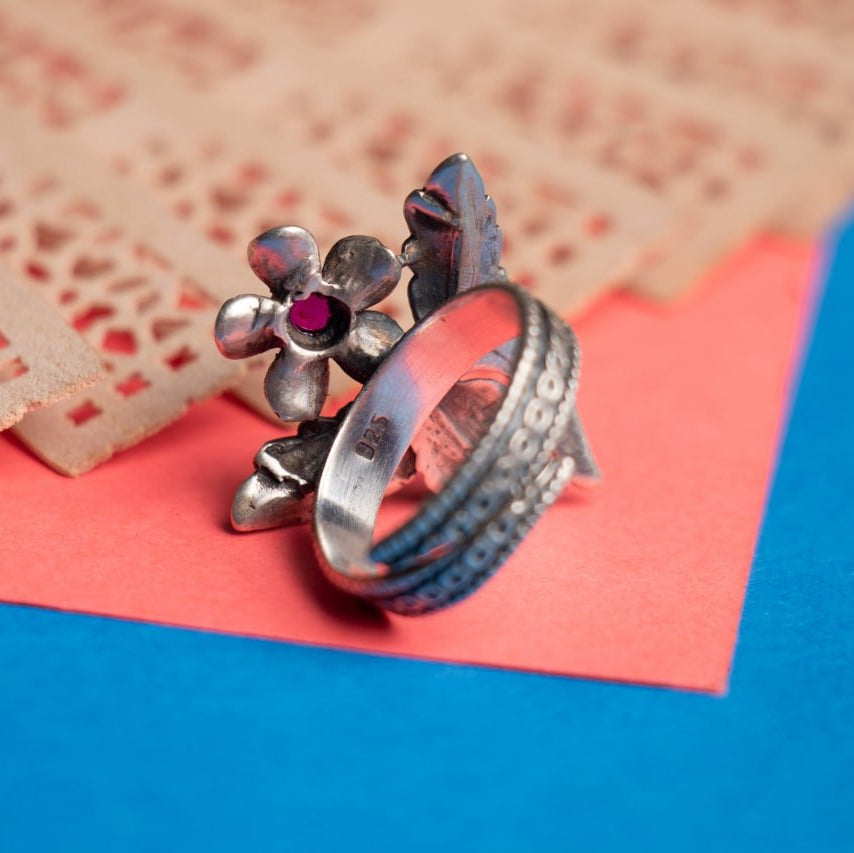 Moh Intricate Flower Leaf Ring