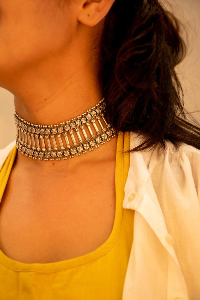 Tattva Line Sequence Statement Choker