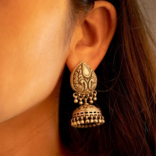 Moh Peacock Motif Embossed Classic Jhumki