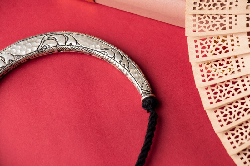 92.5 sterling silver Tattva Flora Detailed Embossed Hasli, view 7