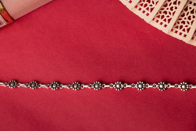 Moh Mini Flower Sequence Anklet Pair