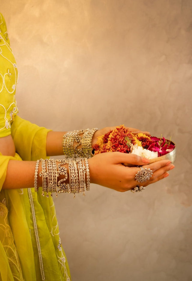Essence Flora Ghughri Statement Bangle Set
