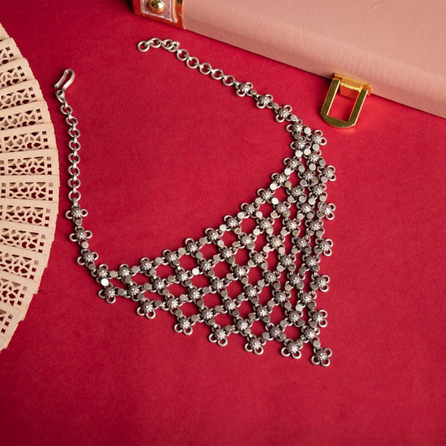 Tattva Intricate Versatile Jali Haar