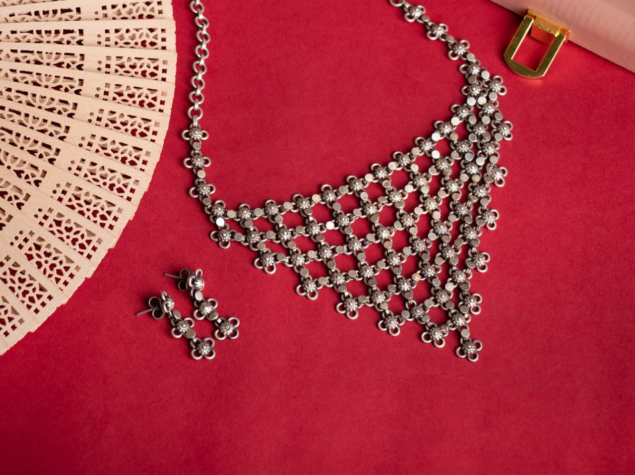 Tattva Intricate Versatile Jali Haar Set