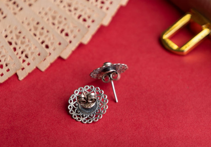 Moh Fine Carved Versatile Stud Earring