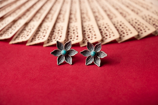 Moh Intricate Flower Stud Earring