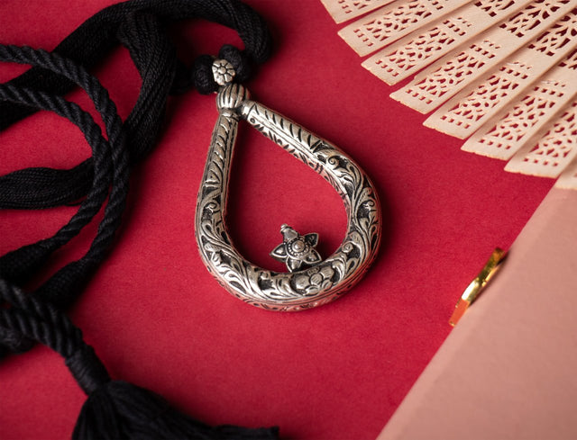 Adya Chitai Drop Dori Necklace