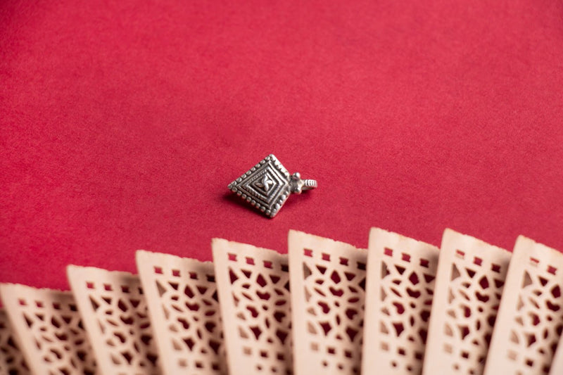 Adya Intricate Classic Nose Clip on