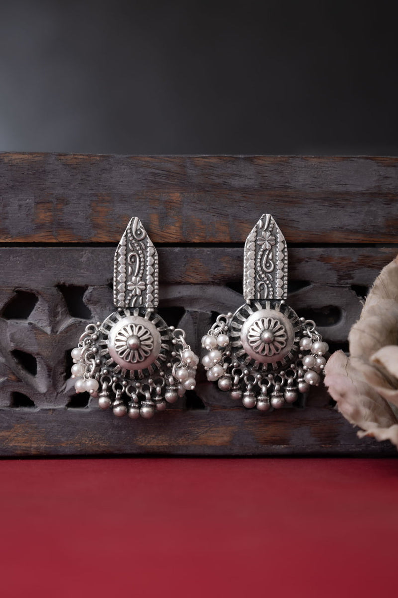 Mizoya Intricate Carved Drop Ghughri Earring