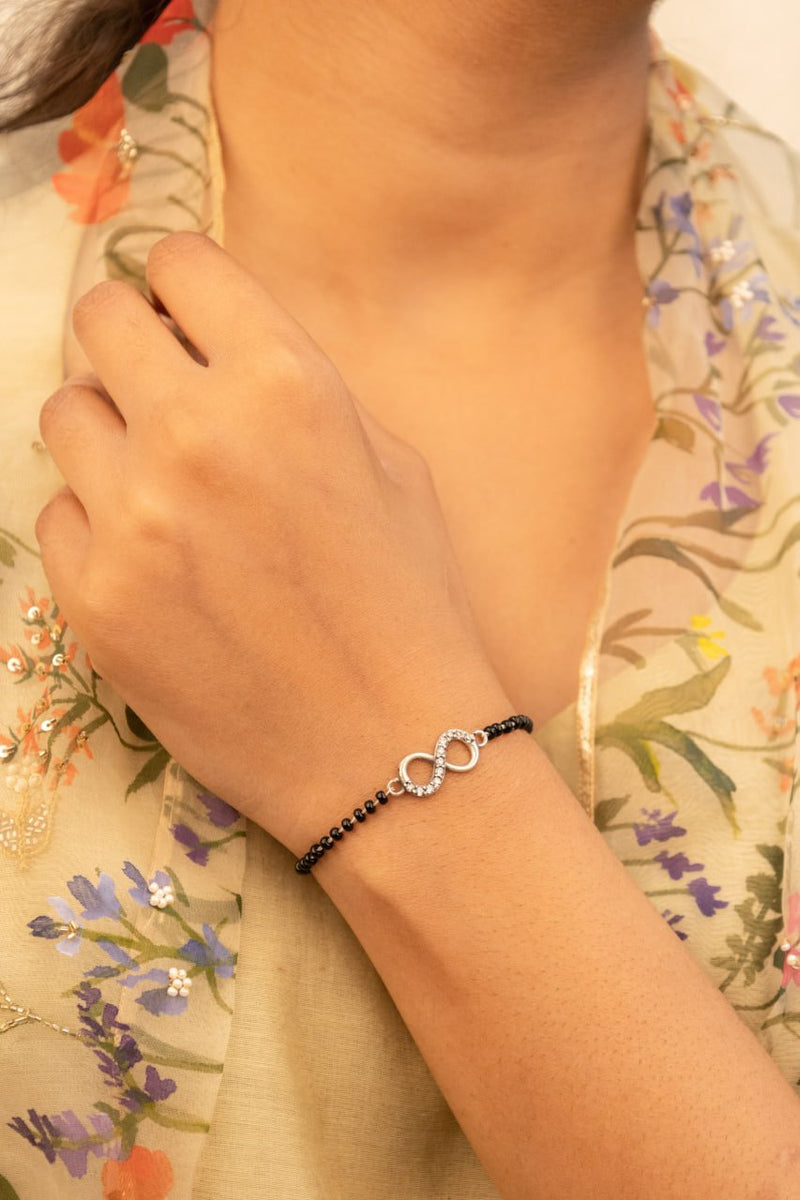 92.5 sterling silver Adya Infinity Knot Hand Mangalsutra