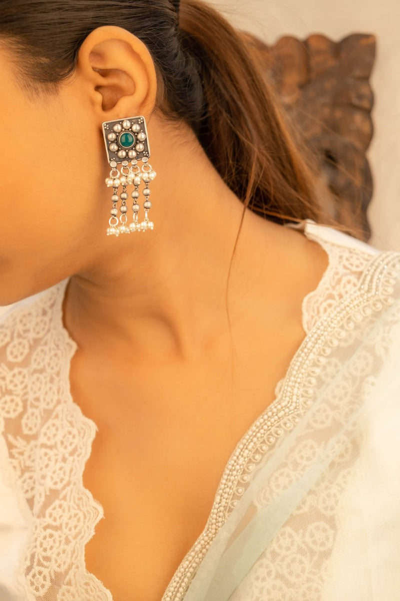 Tattva Green Jadau Tikdi Pearl Layered Earring