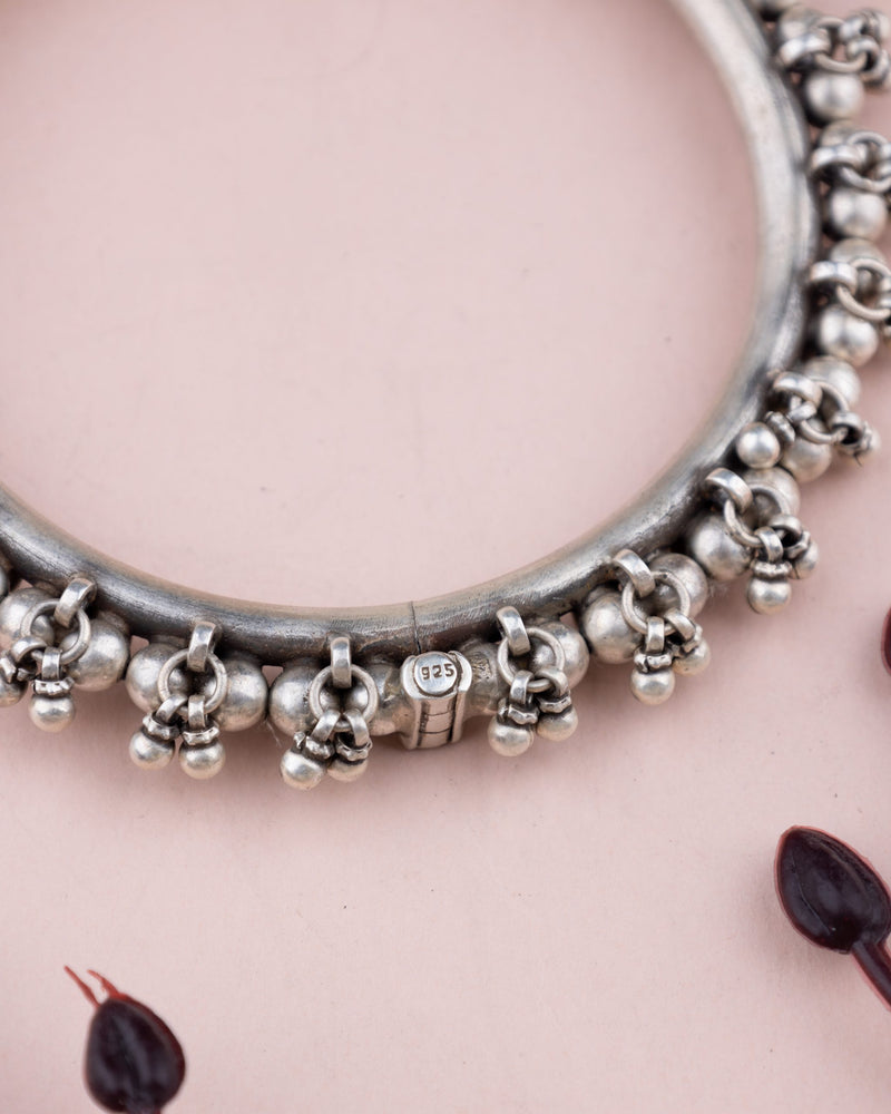 925 pure silver jadau ball embossed ghughri drop ankle kada, additional view