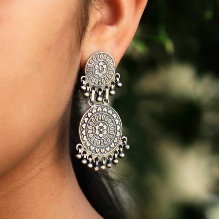 Adya Concentric Layered Earring model