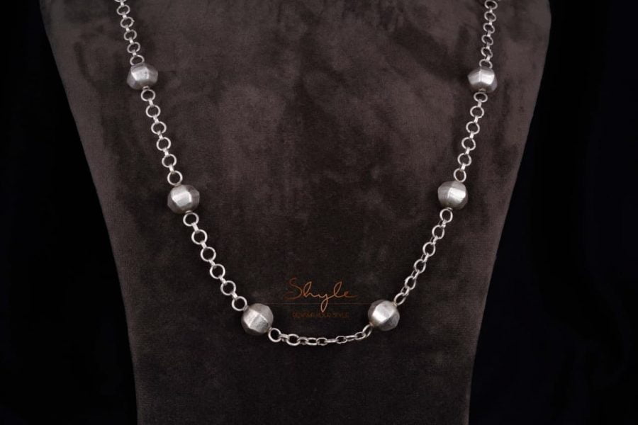 Adya Versatile Bead Chain Necklace front