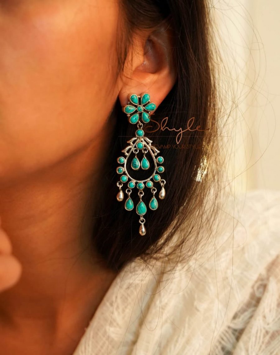 Essence Turquoise Jadau Earrings model